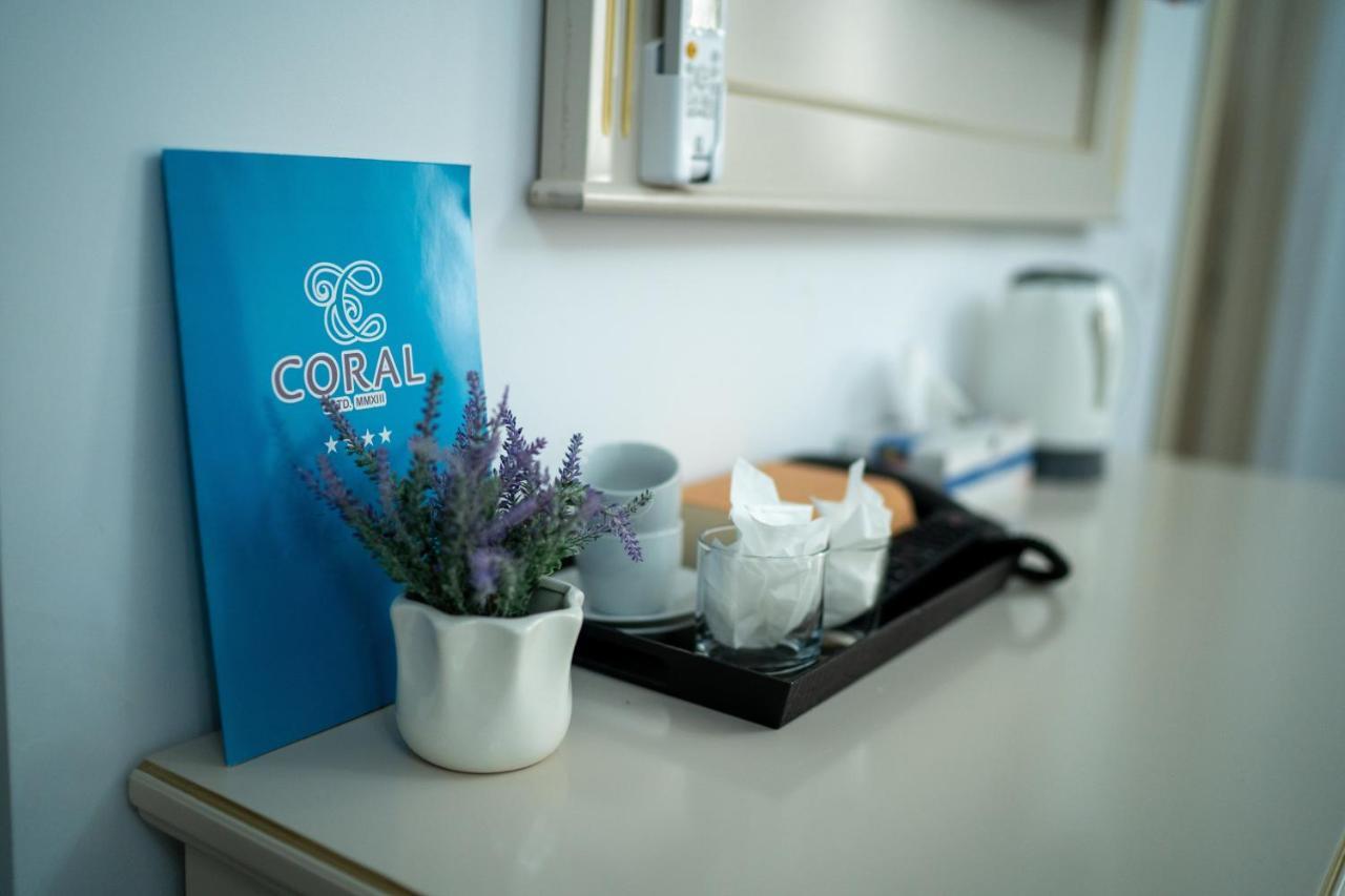 Valea Lupului  Hotel Coral מראה חיצוני תמונה